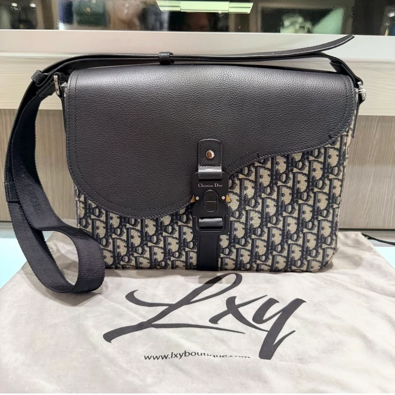 Borsa a tracolla media da uomo Christian Dior Saddle in jacquard blu navy (2024) usata