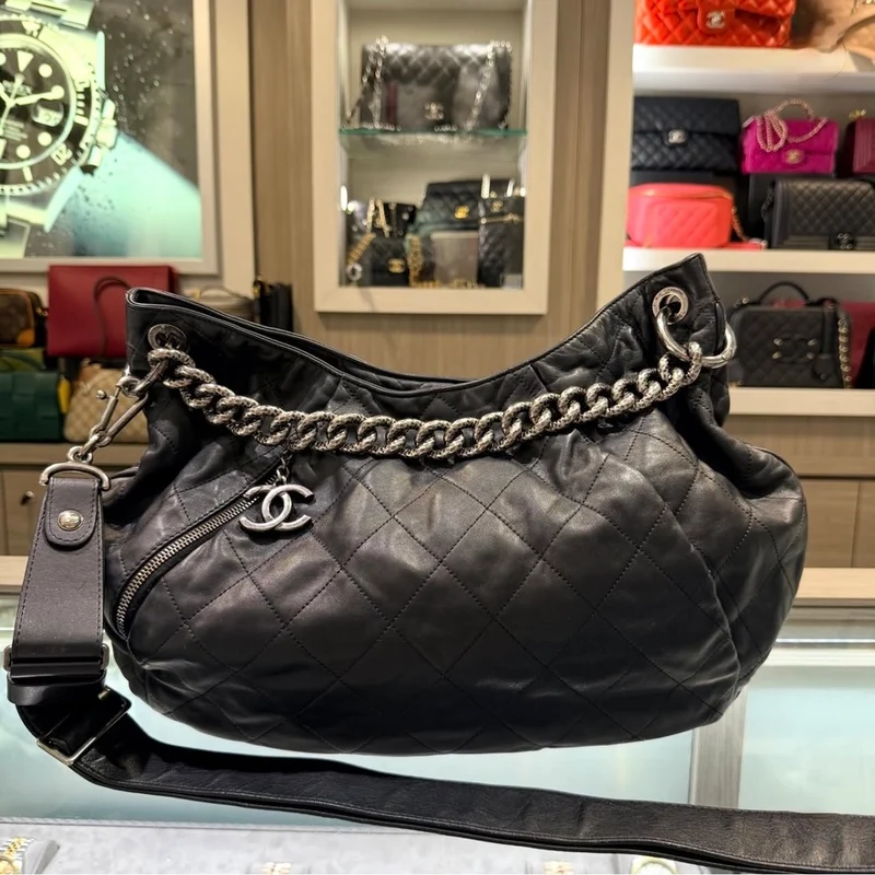 Borsa Chanel Large Coco Pleats Hobo in pelle di vitello effetto invecchiato, usata (2012)