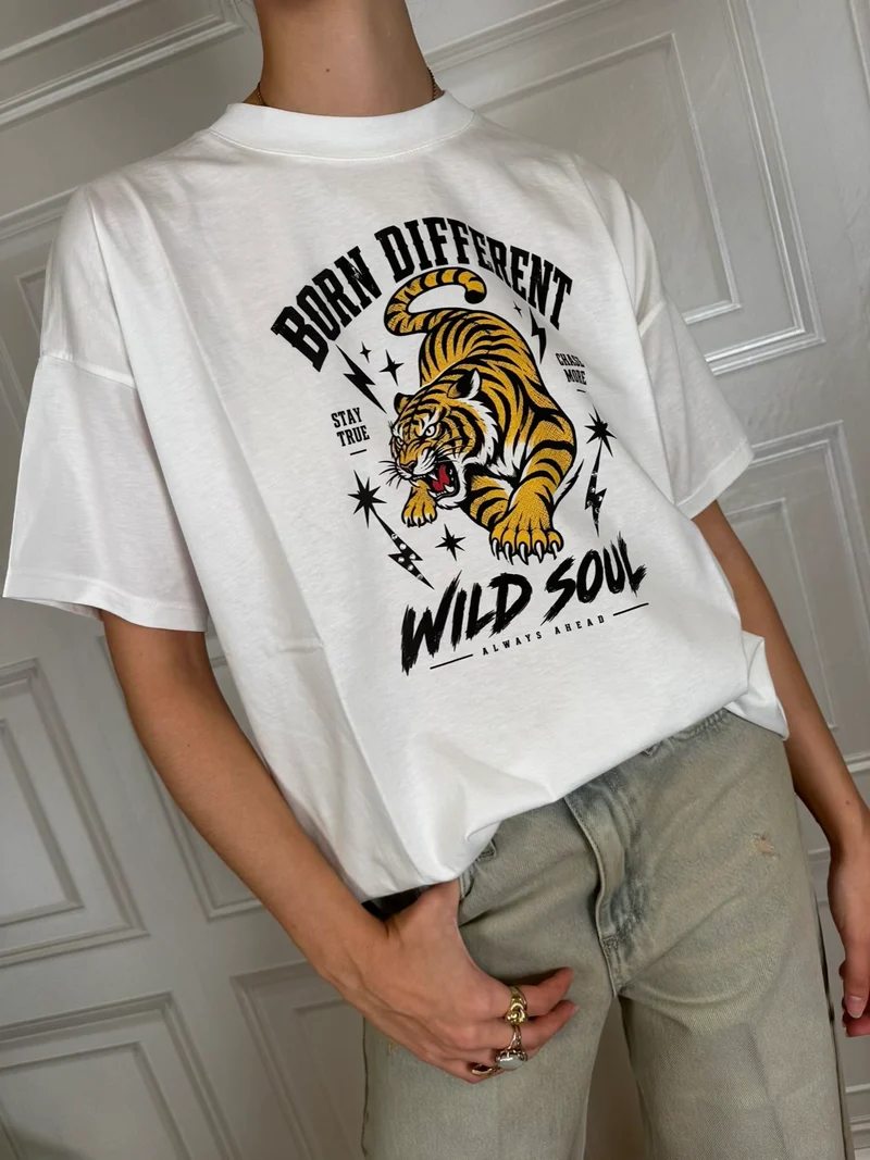 T-shirt born different tigre - vicolo
