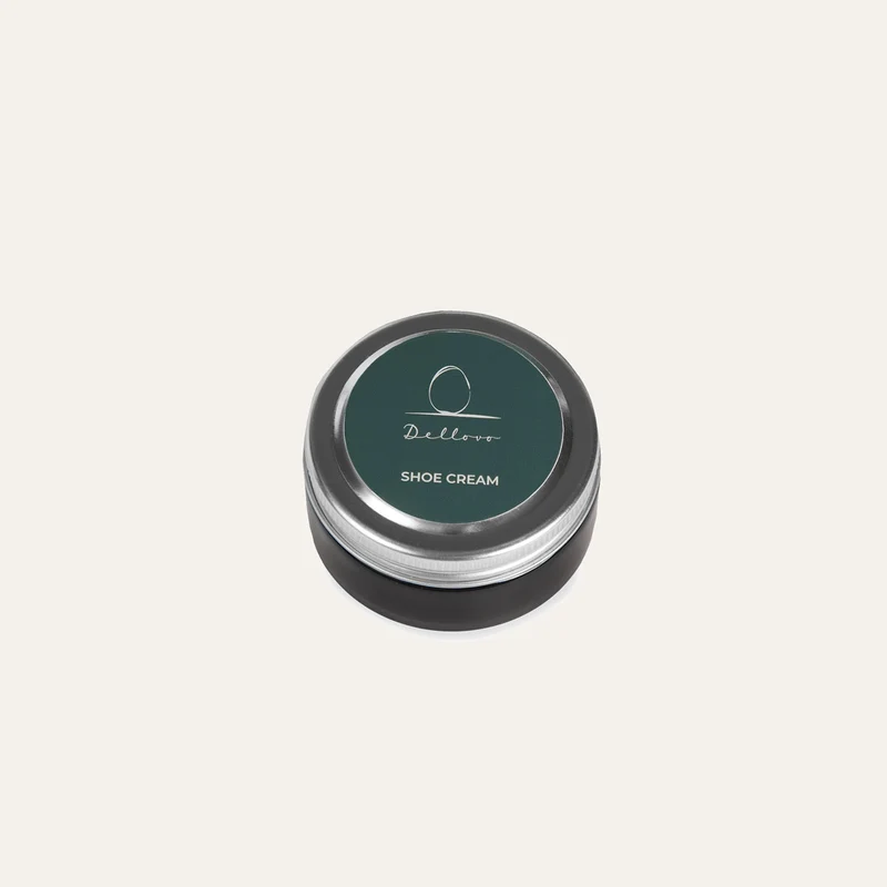 Crema colore nero per pelli lisce