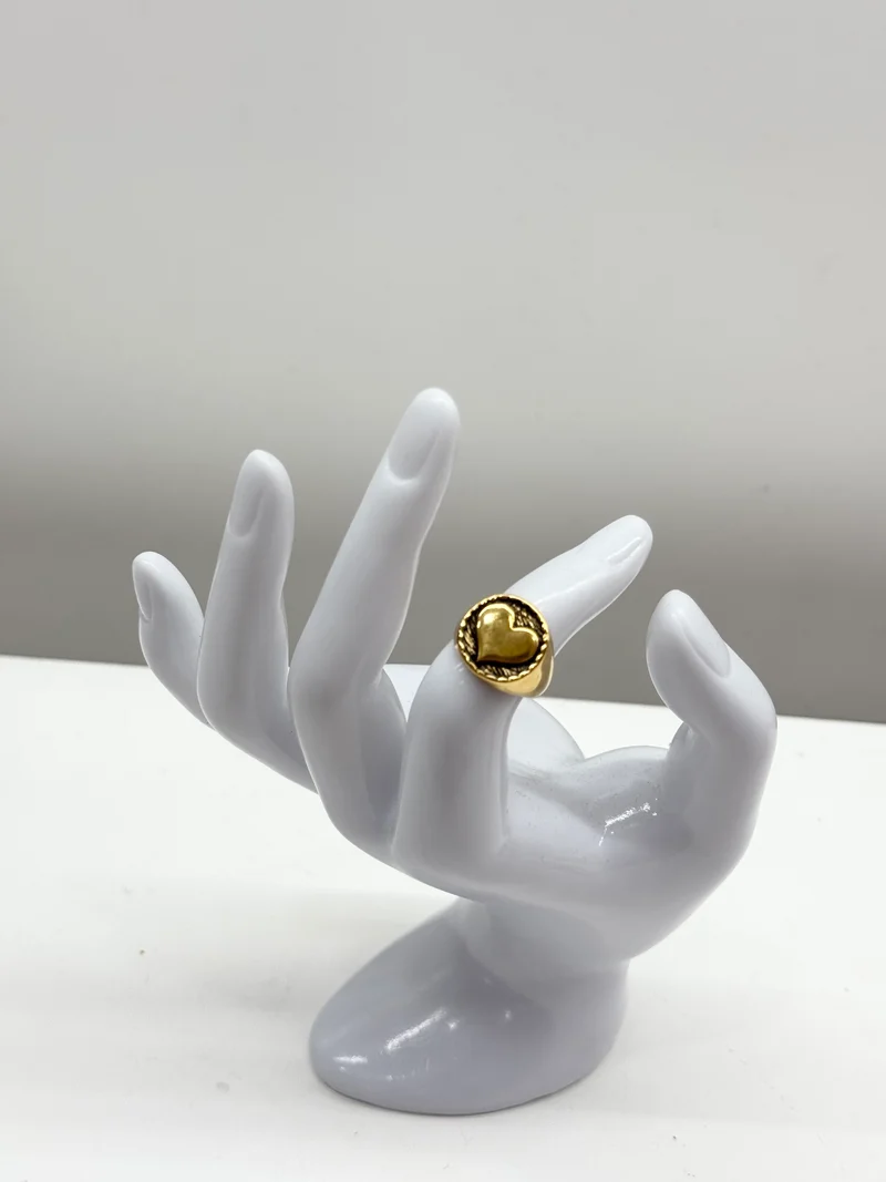 Anello cuore