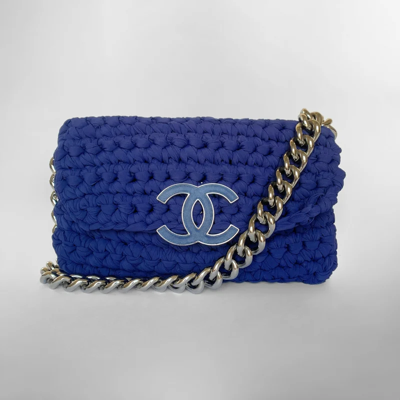 Chanel Borsa a tracolla all'uncinetto