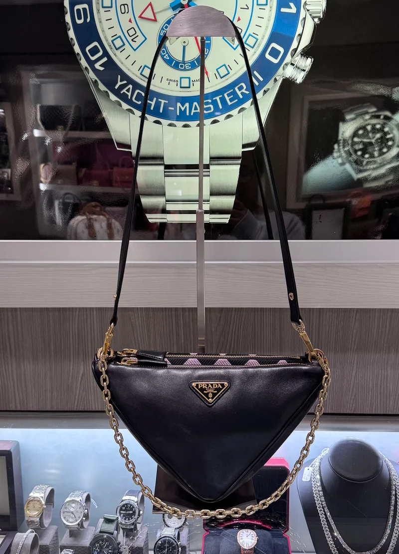 Borsa mini Prada Double Symbole Triangle usata – Pelle nera e jacquard con finiture dorate