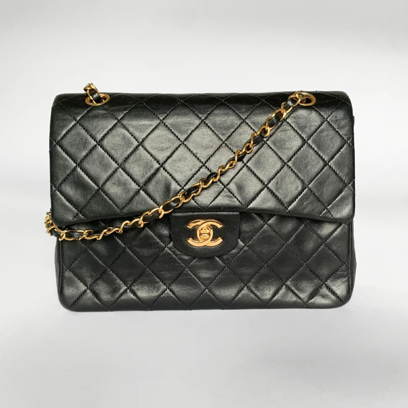 Chanel Classic Flap Bag Pelle di agnello alta