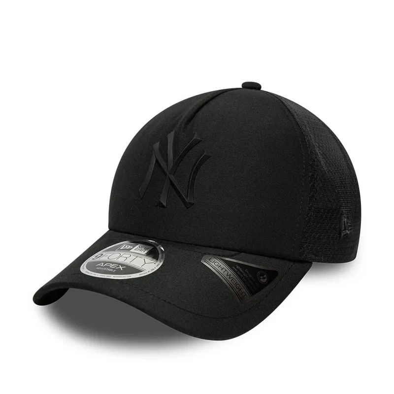 New York Yankees MLB Sporty Black 9FORTY Apex Adjustable Cap