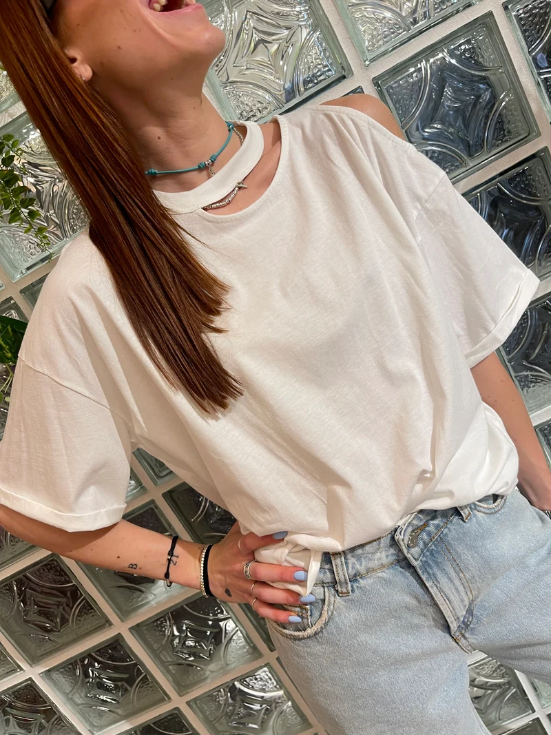 T-shirt cut out over - Vicolo