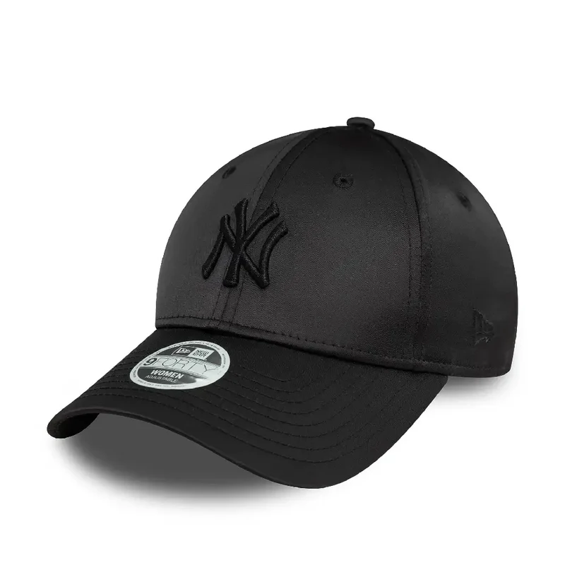 Satin New York Yankees 9FORTY Cap