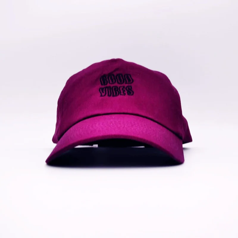 Soda Studio - Cappello Baseball Good Vibes - Wine/black