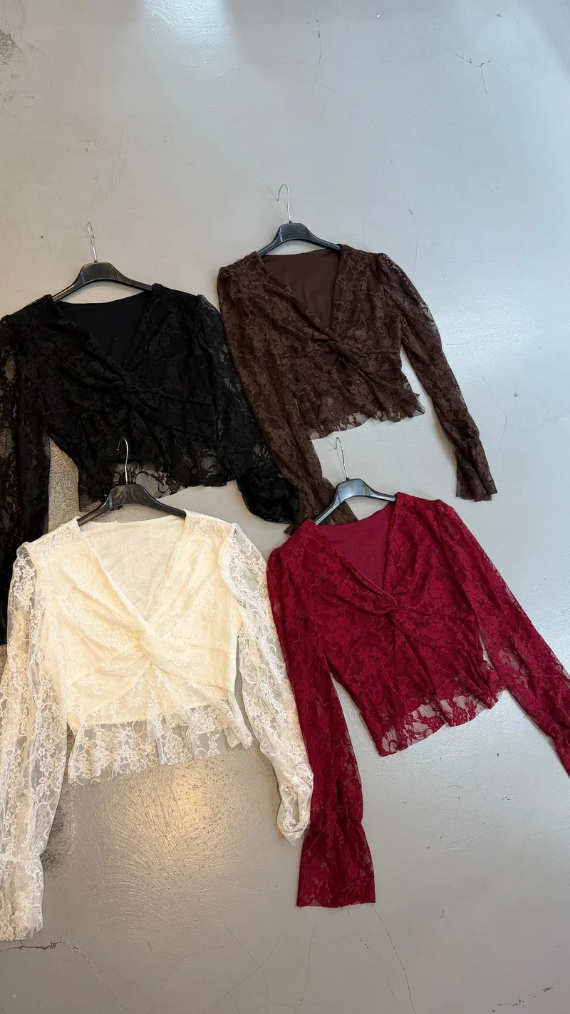 Maglia in pizzo