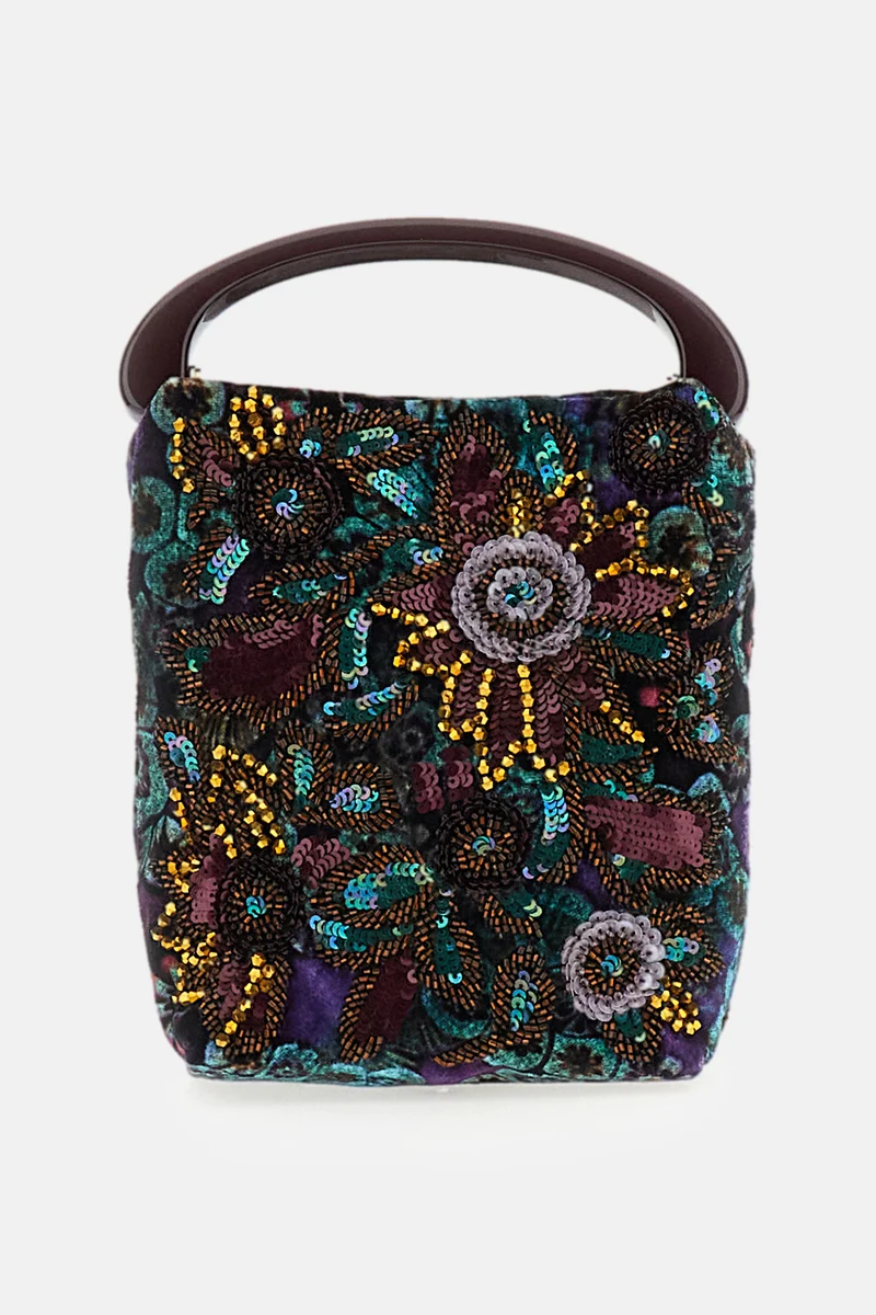 BORSA A TRACOLLA COMPATTA CON RICAMI FLOREALI IN PERLINE E PAILLETTES