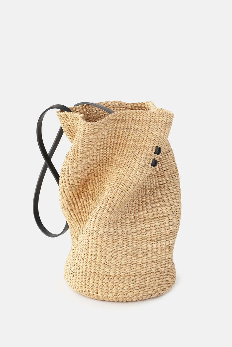 BORSA BUCKET FROISSÉ AKAMAE N.37