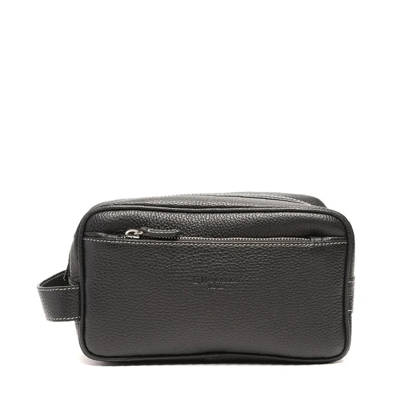 BLACK TOILETRY BAG