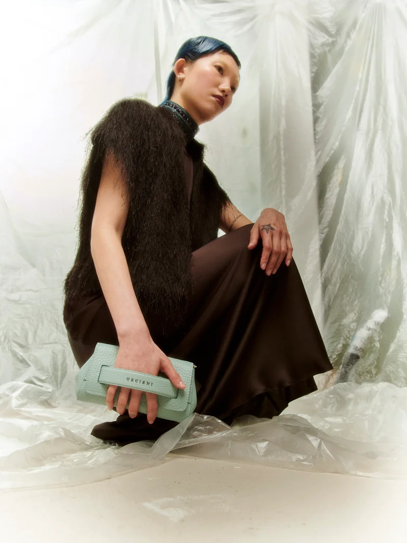 Clutch Gossip Soft acqua