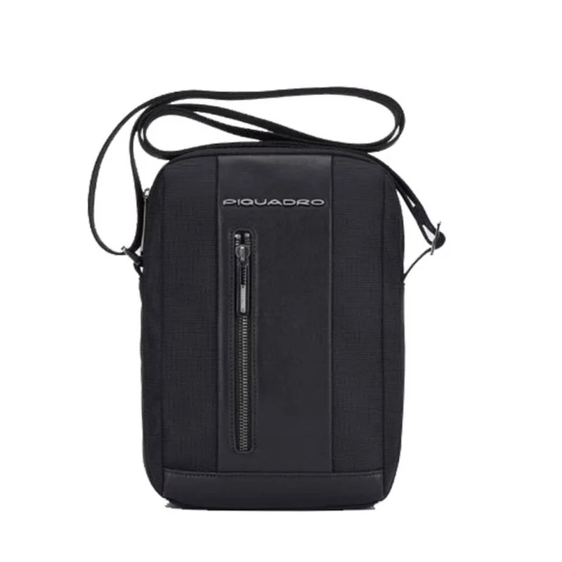 Borsello Uomo Piquadro in Tessuto e Pelle Colore Nero Porta iPad mini Linea Brief 2 - CA5937BR2