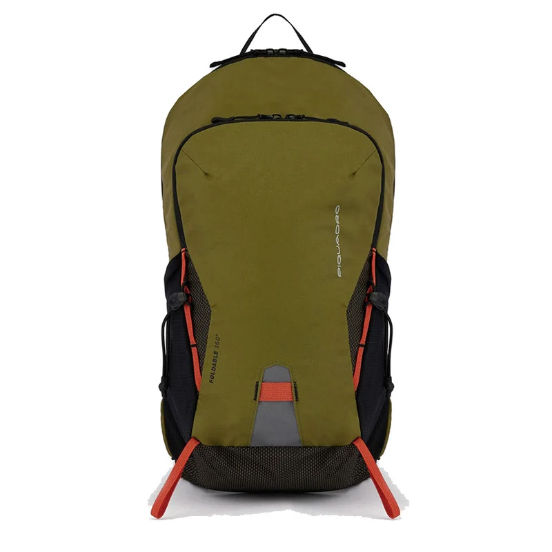Zaino PIQUADRO Pieghevole porta PC 14" in Nylon Riciclato Linea Foldable Colore Verde Militare - CA6006FLD