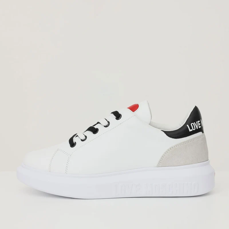 Scarpe Donna LOVE MOSCHINO Sneakers in Pelle Bianca con Dettagli Neri