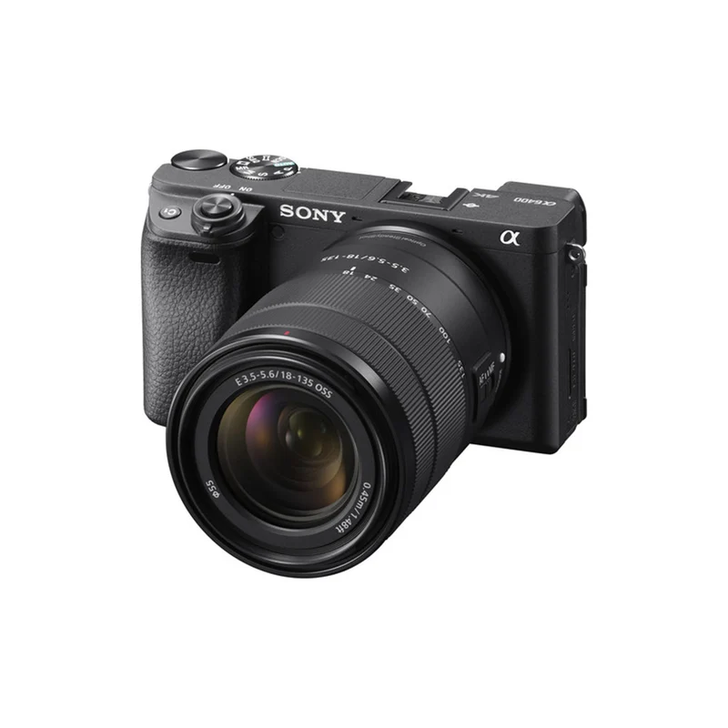 Sony a6400 + 18-135mm E F3.5-5.6 OSS - Garanzia Sony Italia