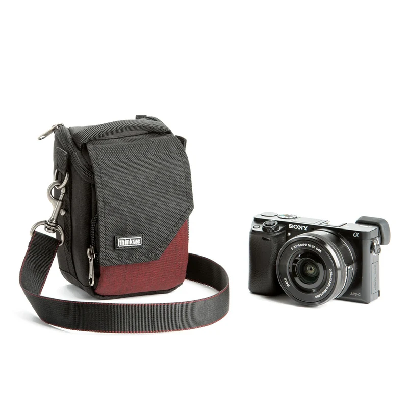 Think Tank Mirrorless Mover 5 (Deep Red)